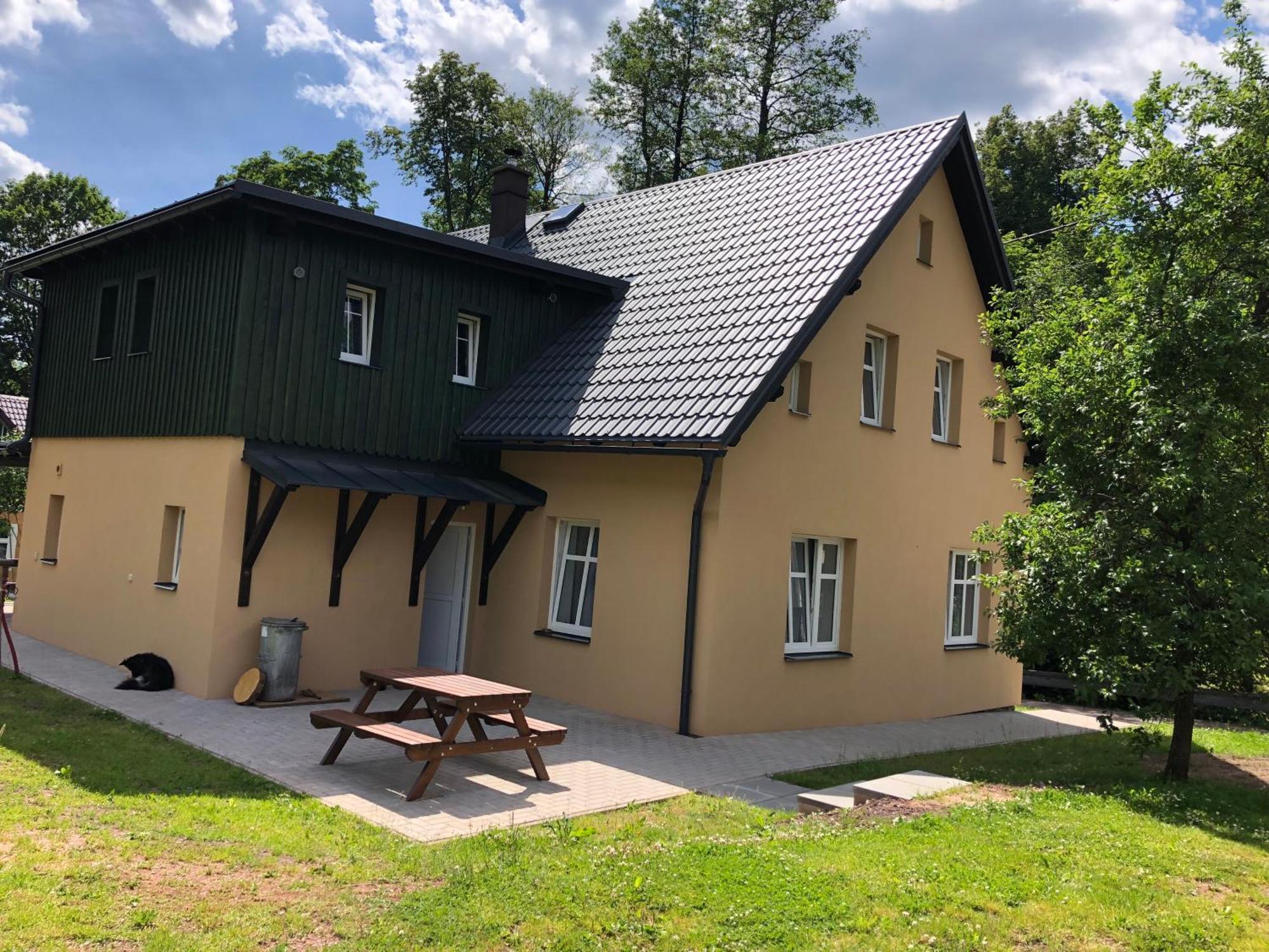 Apartmany Rudnik Bolkov エクステリア 写真