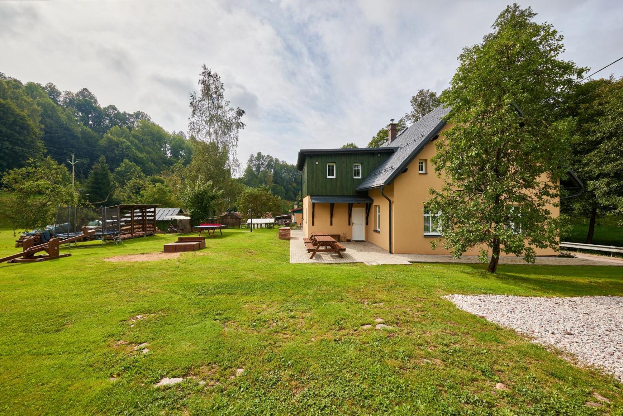 Apartmany Rudnik Bolkov エクステリア 写真